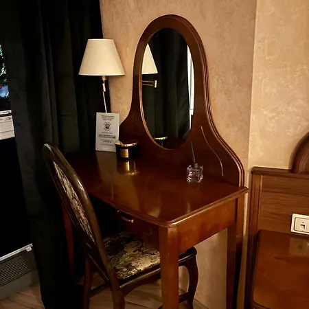 Apartment Port 111 *